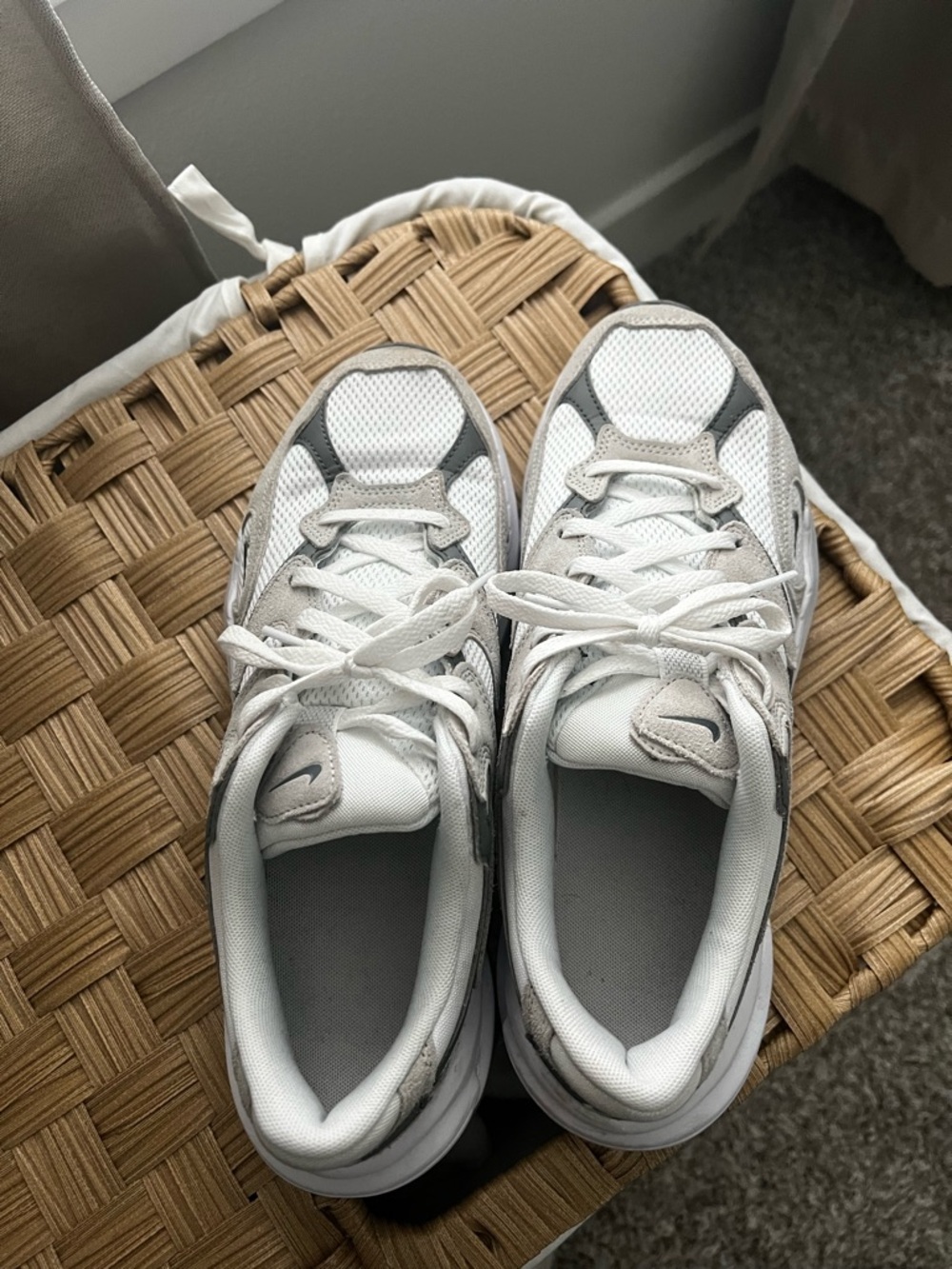 Nike Women’s AL8 Shoes - Picture 2 of 3